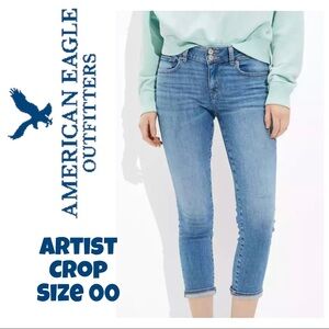 American Eagle Artist Crop Blue Jeans Size 00